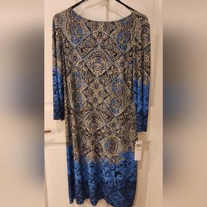 Elegant Blue and Gold Patterned Dress